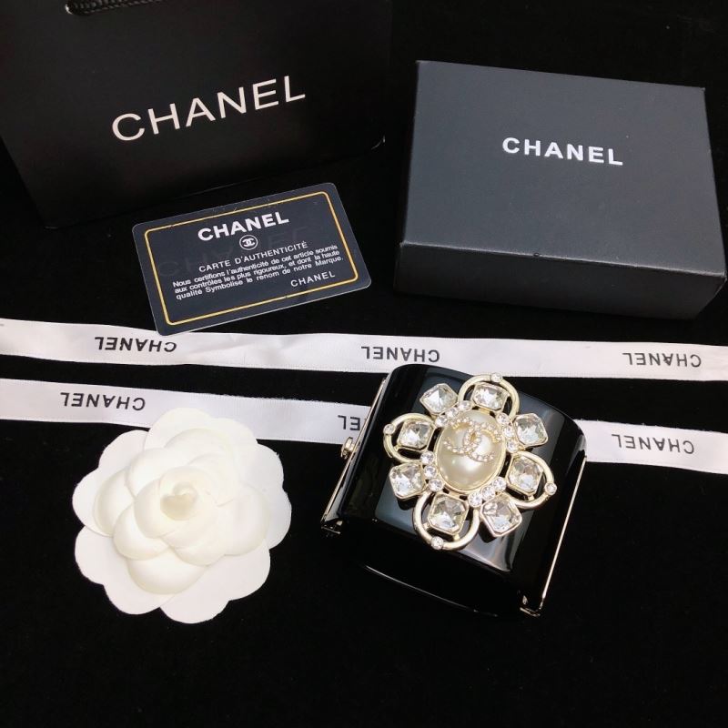 Ch*el bracelets